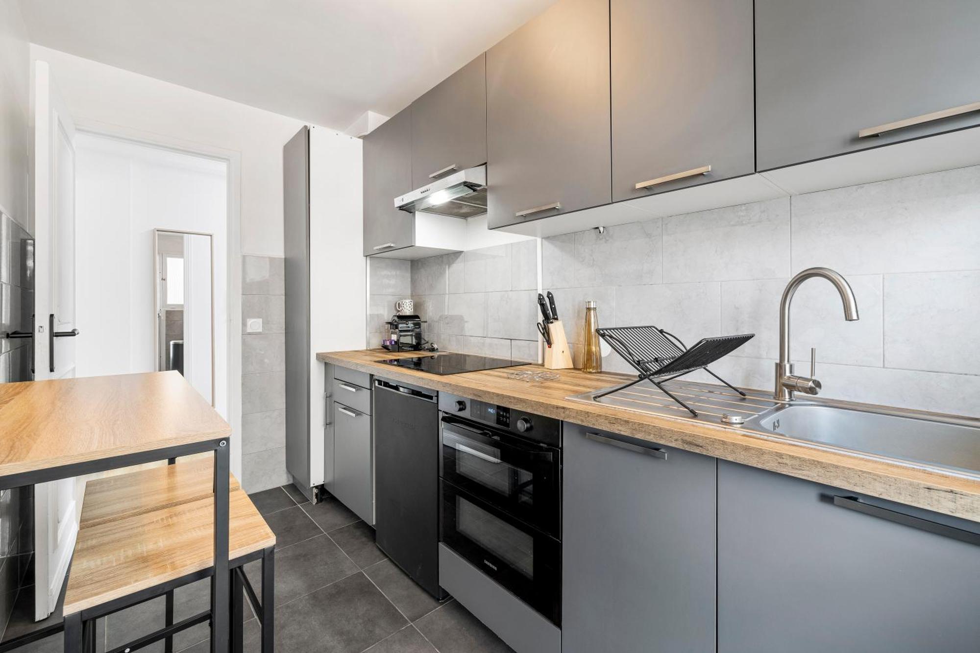 Nice Renting - Philibert - Elegant Spacious Quiet Near The Port Free Parking Екстер'єр фото
